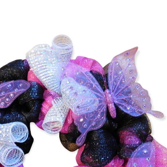 GOTH BUTTERFLY DECO MESH WREATH Handmade - Picture 6 of 6